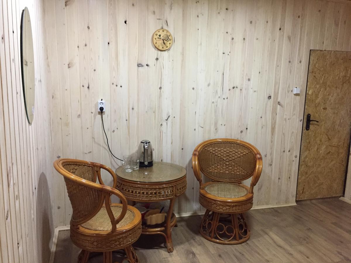 Dionisy Guest House Pizunda Bagian luar foto